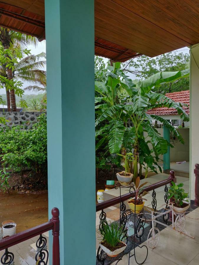 Rutu Enclave Bed and Breakfast Murūd Εξωτερικό φωτογραφία